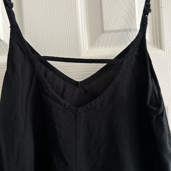 Mossimo black large women’s tank top - Picture 2 of 4